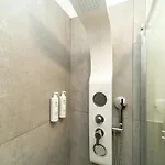 Apartamento Spacious With Wifi And Ac & Parking *